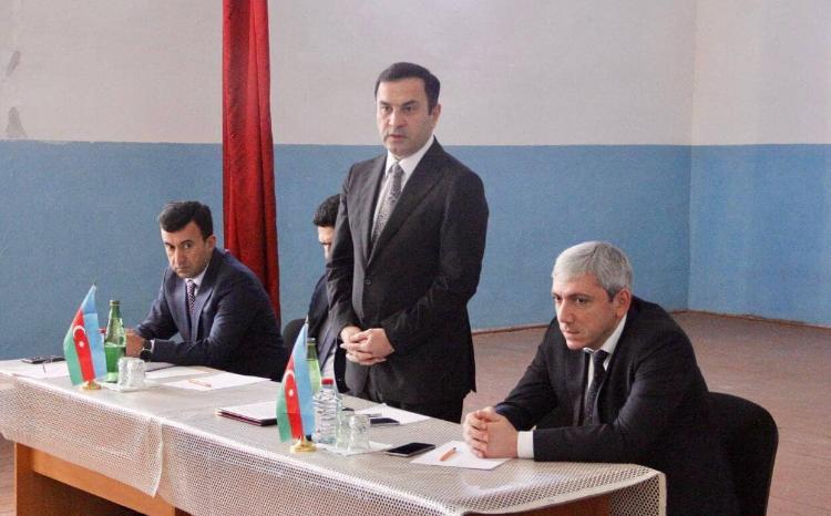 Hacıhətəmli kəndində sakinlərin müraciətləri dinlənilib 