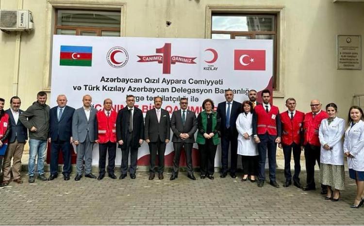 "Qanımız bir, canımız bir" devizi altında qanvermə aksiyası keçirildi - Səfir də qan verdi 