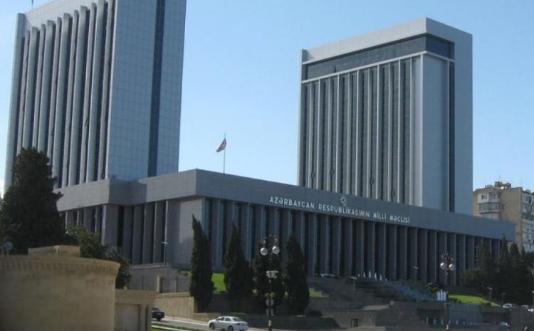 Deputatlarımız Beynəlxalq Türk Dünyası Simpoziumunda 