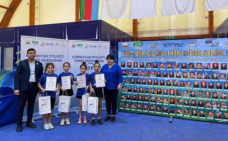 Zəfər gününə həsr olunan stolüstü tennis yarışı başa çatıb 