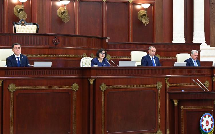 Sahibə Qafarovanın sədrliyi ilə Milli Məclisin payız sessiyasında növbəti plenar iclası keçirilib 