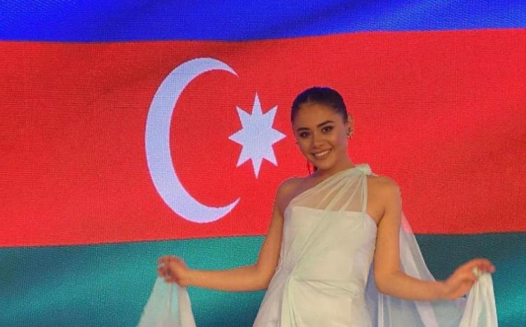 Müğənni Samirə Əfəndi Zəfər günündə yeni layihəsini təqdim edib - VİDEO