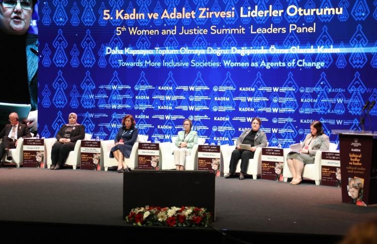 Azərbaycan İstanbulda keçirilən V Beynəlxalq Qadın və Ədalət Zirvə toplantısında təmsil olunur 