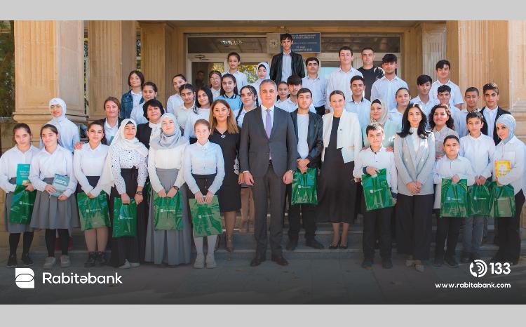 Rabitəbank rəhbərliyi və Qənirə Paşayeva Nardaranda qızların təhsilinin inkişafı yönündə görüş keçirib 