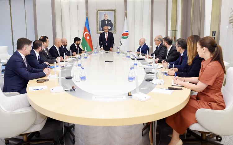 SOCAR-a yeni təyin olunan vitse-prezidentlərlə görüş keçirilib 