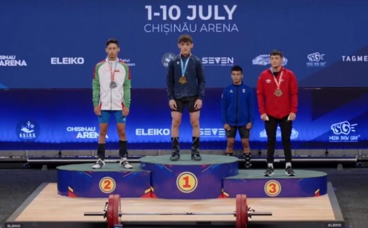 Amin Osmanov Avropa birinciliyində bir qızıl və iki gümüş medal qazandı! 