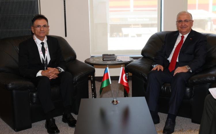 Mədət Quliyev Türkiyənin milli müdafiə naziri Yaşar Güler ilə görüşüb 