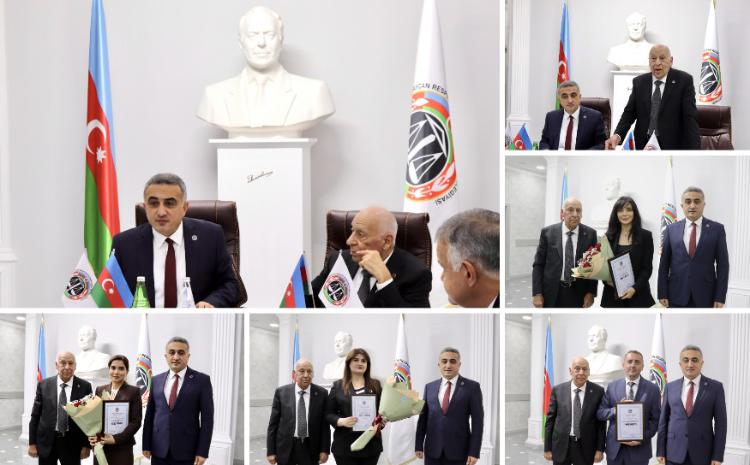 Vəkillər Kollegiyasının rəhbərliyi yeni hakim təyin edilən vəkillərlə görüşüb 