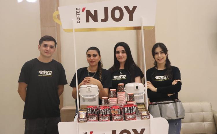 "Cofee`N Joy" Karyera Vizyonerləri Forumunun dəstəkçisi oldu 