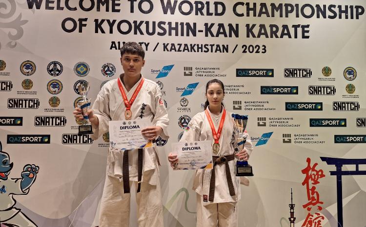 İki karateçimiz dünya çempionatıda medal qazandı 