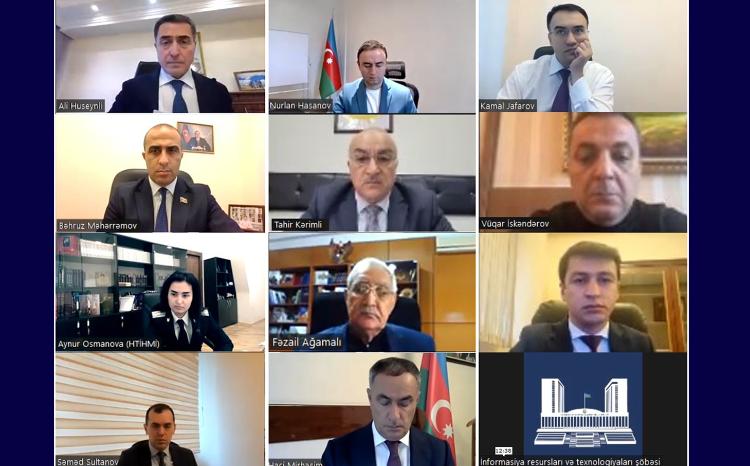 Hüquq siyasəti və dövlət quruculuğu komitəsinin onlayn iclası keçirilib 