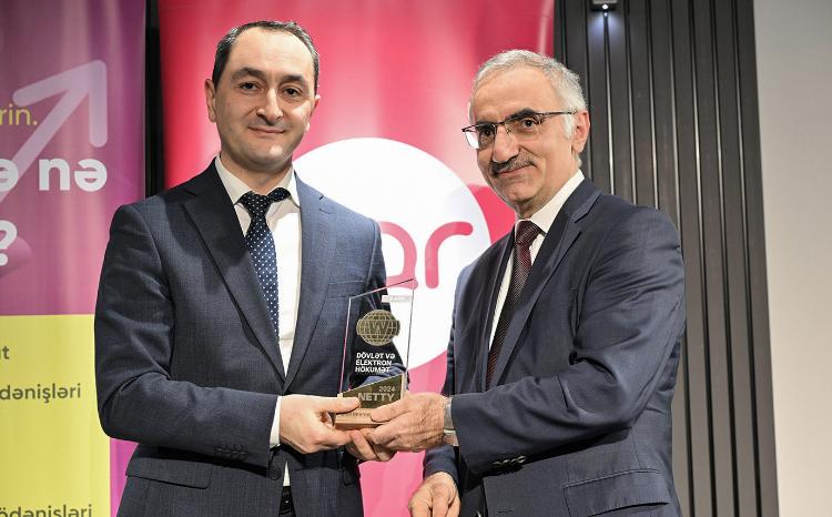 “Smart Customs” ilin ən yaxşı mobil tətbiqi seçilib 