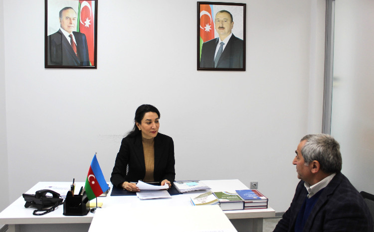 Ombudsman Səbinə Əliyeva vətəndaşları qəbul edib 