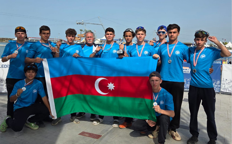 Avarçəkənlərimizin “Samsun Draqon Festivalı”nda bir qızıl, bir gümüş medal qazanıb 