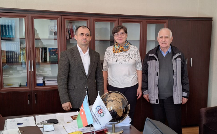 Cİ ilə İrkutsk Dövlət Universiteti arasında elmi əlaqələr yaradılır 