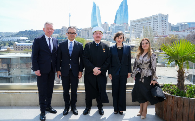 Dövlət Komitəsinin sədri Polşa Müsəlman Dini Birliyinin Ali Müsəlman Kollecinin sədri ilə görüşüb 