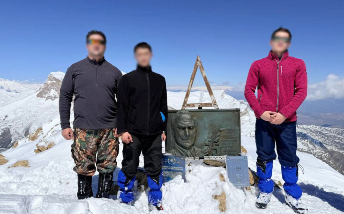 Dövlət Təhlükəsizliyi Xidmətinin əməkdaşları “Heydər zirvəsi”nə yürüş təşkil ediblər 