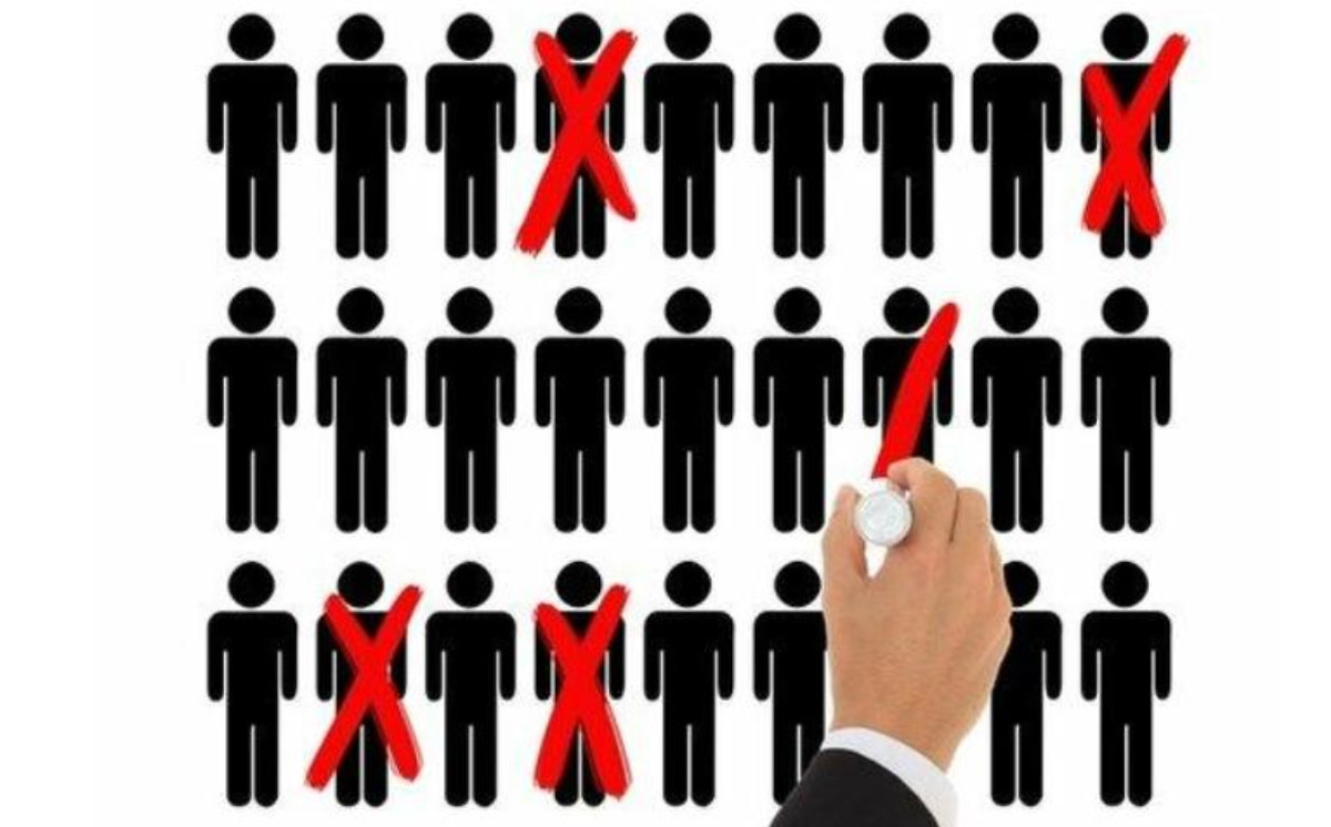 İxtisar zamanı kimlərin işdə saxlanmağına üstünlük verilir? 