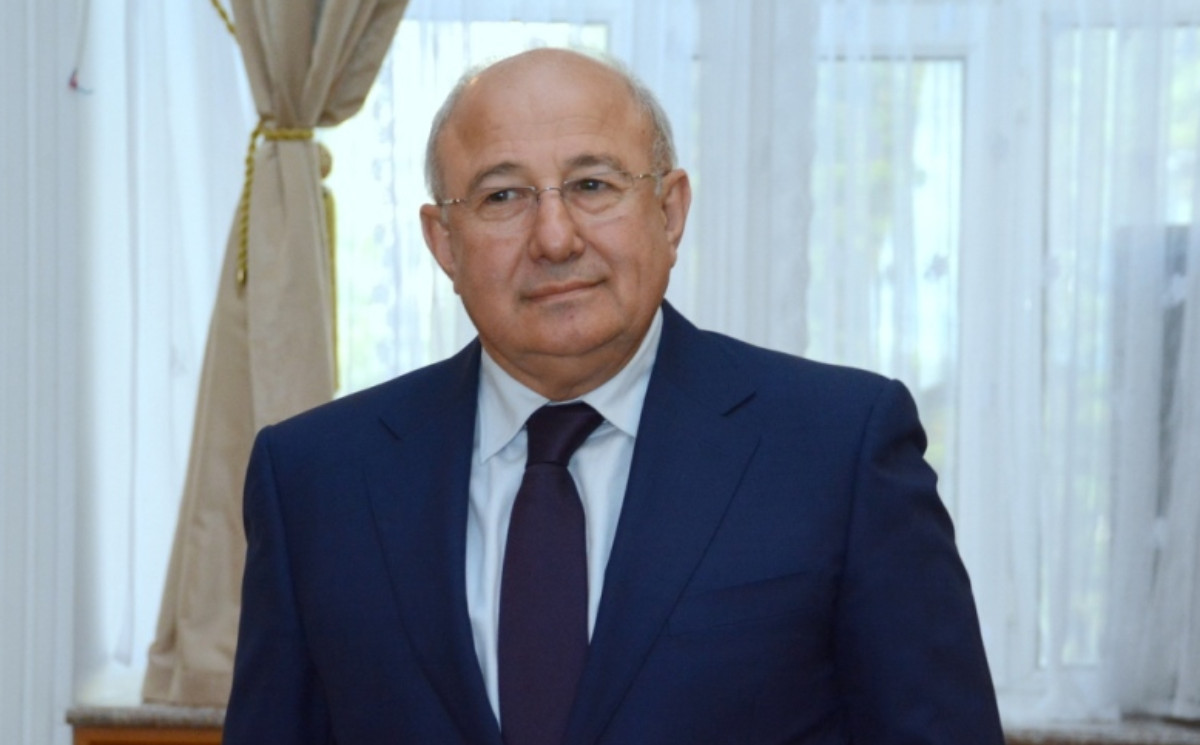UNEC-in Dərbənd filialının direktoru “Dostluq” ordeni ilə təltif olunub 
