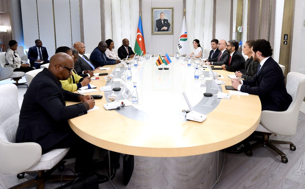 SOCAR President Meets with Speaker of the National Assembly of the Republic of Zimbabwe 