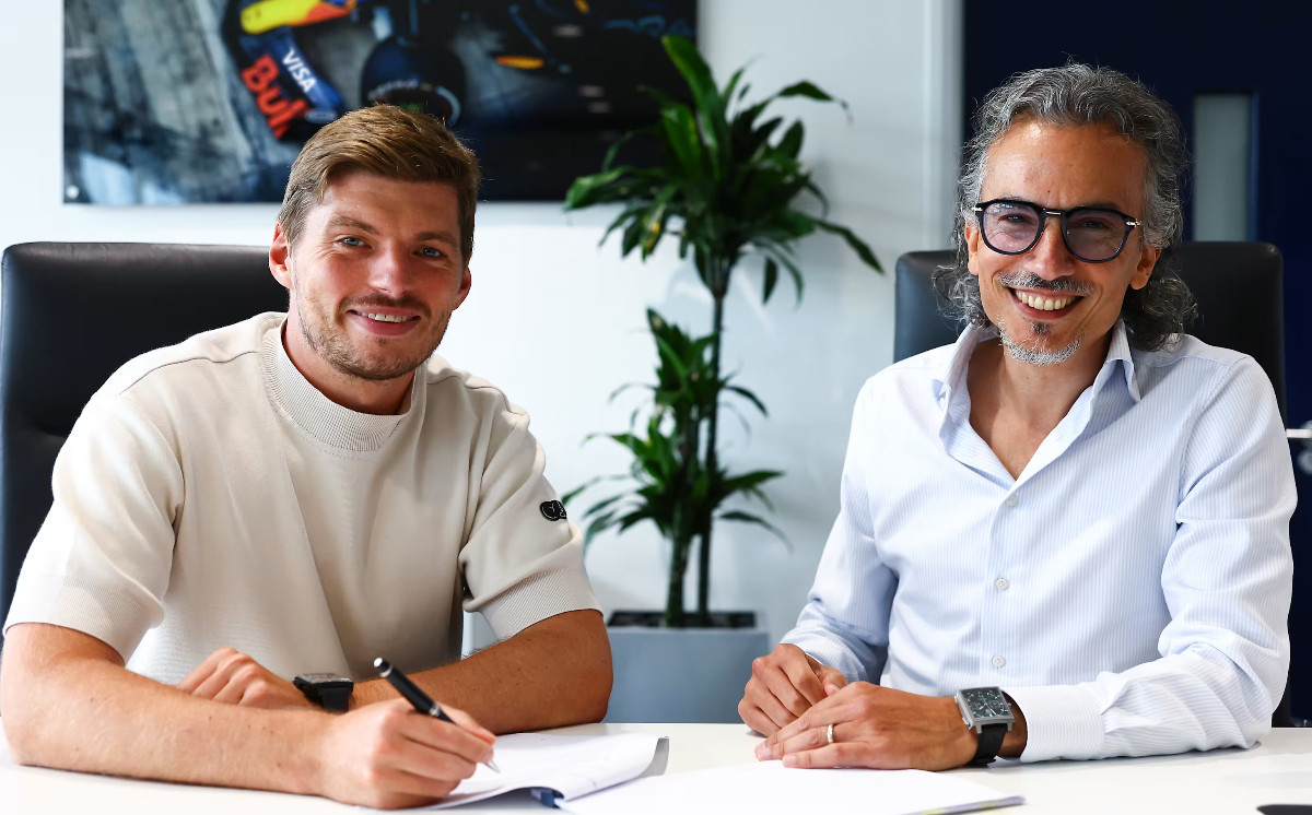 Maks Verstappen “Red Bull”la müqaviləsini 2030-cu ilin sonuna qədər uzatdı 