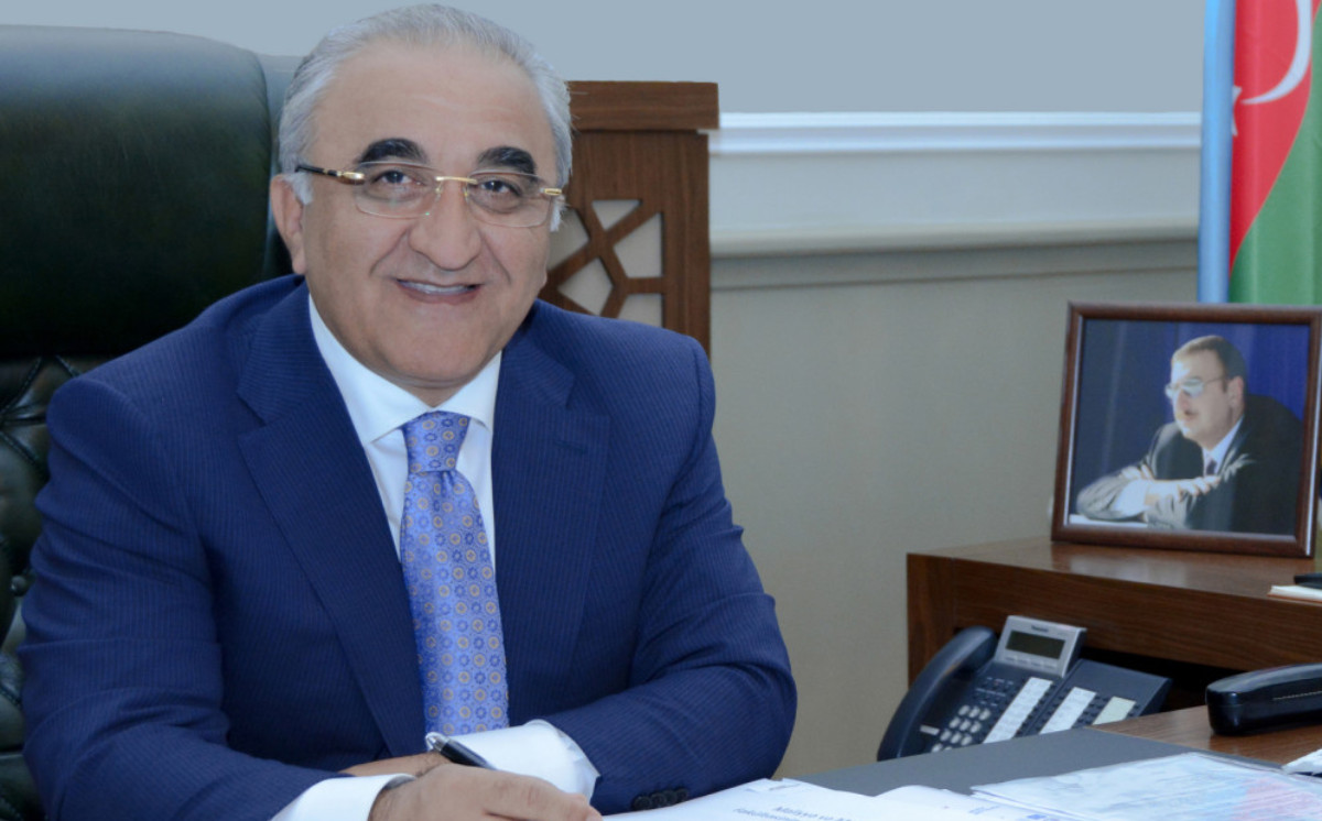UNEC rektoru: TƏHSİL MÜDDƏTİNİN AZALDILMASI HAQQINDA 