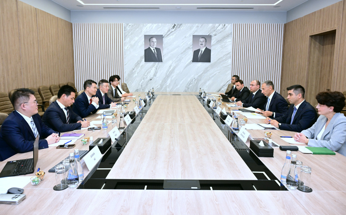 Nazir Rəşad Nəbiyev “Huawei Technology” şirkətinin baş vitse-prezidenti ilə görüşüb 